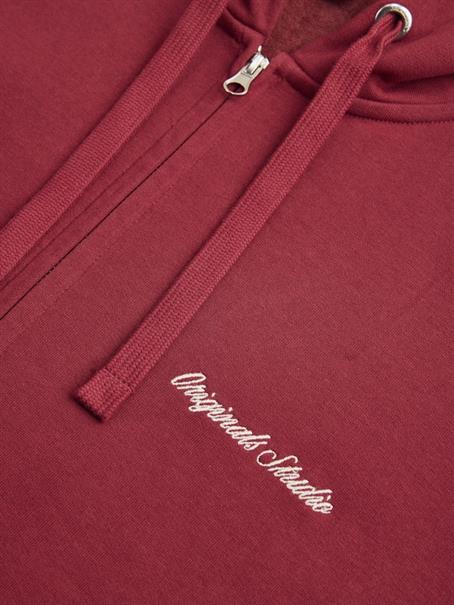JORNORREBRO EMB SWEAT ZIP HOOD NOOS tibetan red
