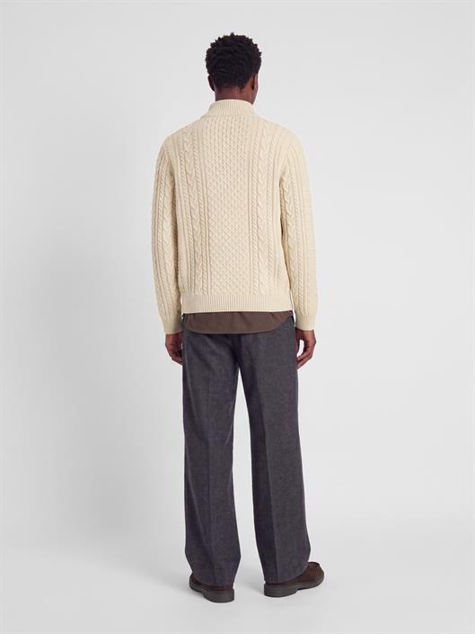 jprblucallum-cable-knit-half-zip-parchment
