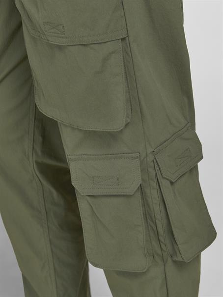 JPSTACE JJPLUTO AKM FOREST NIGHT forest night