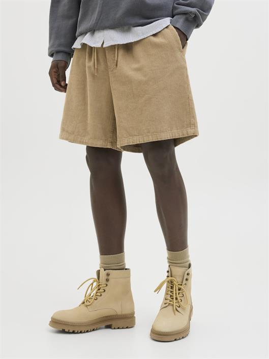jpstbill-corduroy-jogger-shorts-srt-sn-elmwood