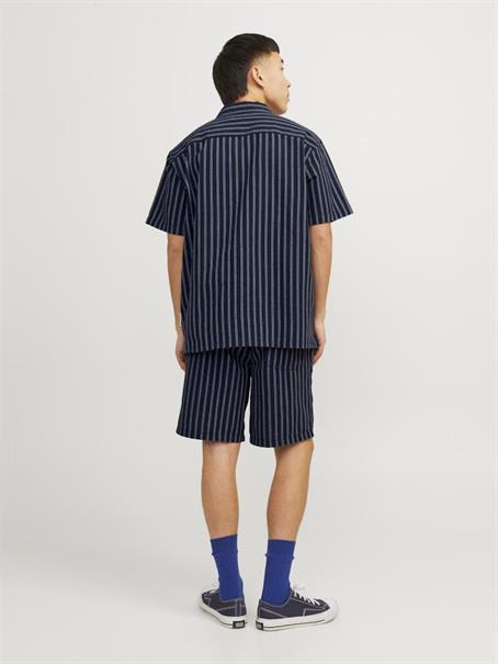 JPSTJAIDEN PALMA SEERSUCKER SHORT SRT dunkelblau2