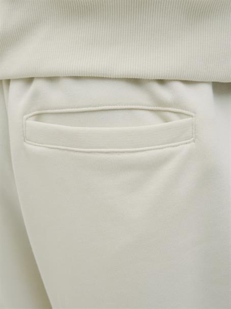 JPSTKARL UNION SWEAT SHORTS LNG SN sweet corn