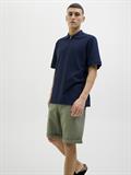 JWHFRED CHINO SHORTS AKM SRT SN deep lichen green