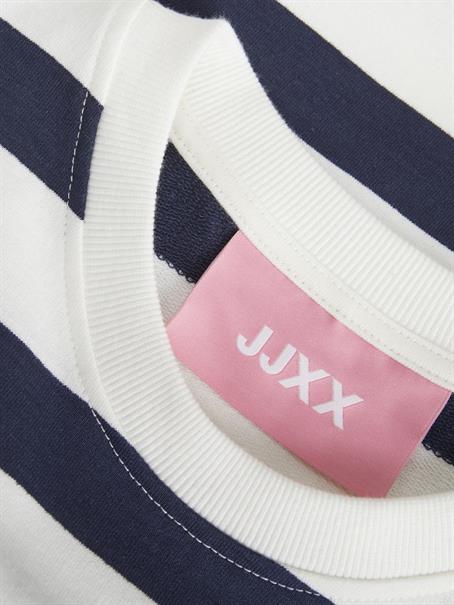 JXALFA STRIPE RLX LS CREW SWT LN vanilla ice