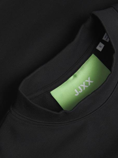 JXCAIA RLX CROPPED LS CREW SWT black