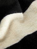 JXCHICK CREW NECK KNIT SN bone white
