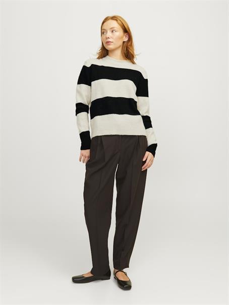 JXCHICK CREW NECK KNIT SN bone white