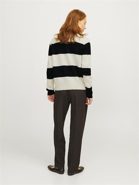 JXCHICK CREW NECK KNIT SN bone white