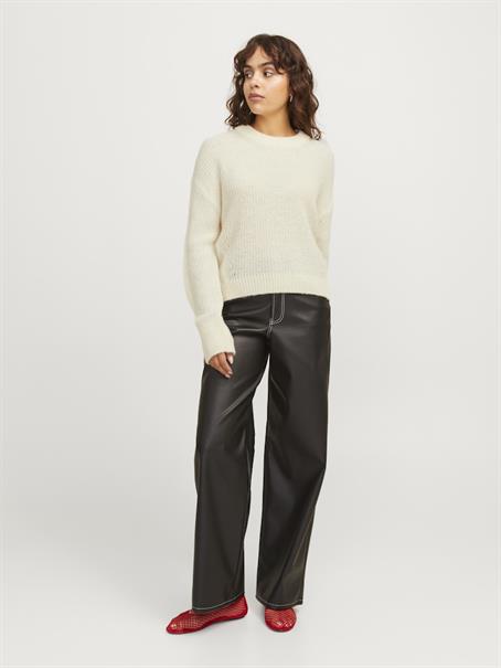JXEMBER FLUFFY CREW NECK KNIT vanilla ice