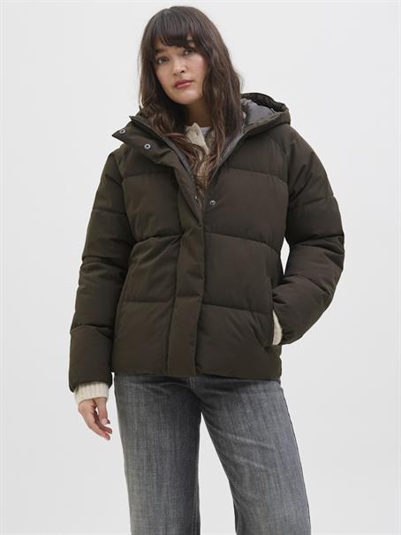 JXGLOBAL PUFFER JACKET OTW ACT delicioso