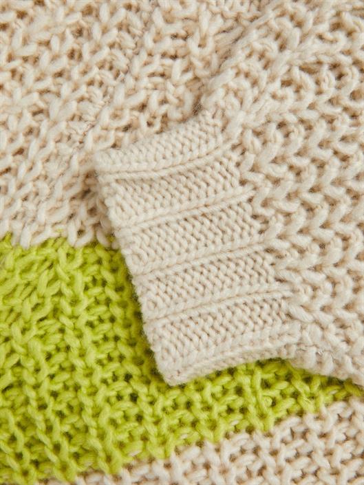 jxkelvy-chunky-stripe-high-neck-knit-sn-bone-white