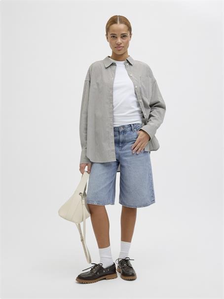 JXLAURA LONG MW DENIM SHORTS DNM SN light blue denim