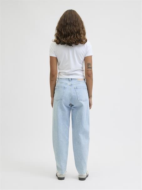 JXLISBON MOM HW R4010 DNM NOOS light blue denim