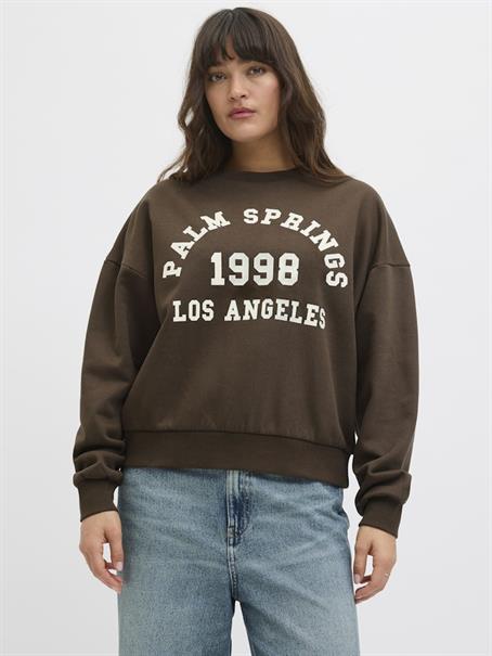 JXMERLE RLX SHORT LS CREW SWT LN bracken