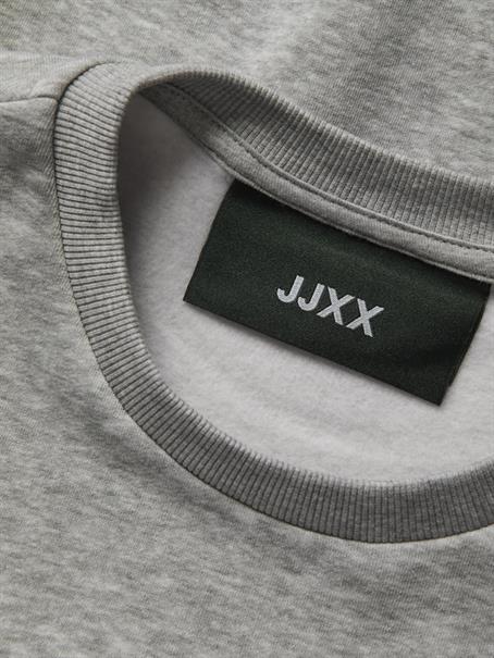 JXMERLE RLX SHORT LS CREW SWT LN light grey melange