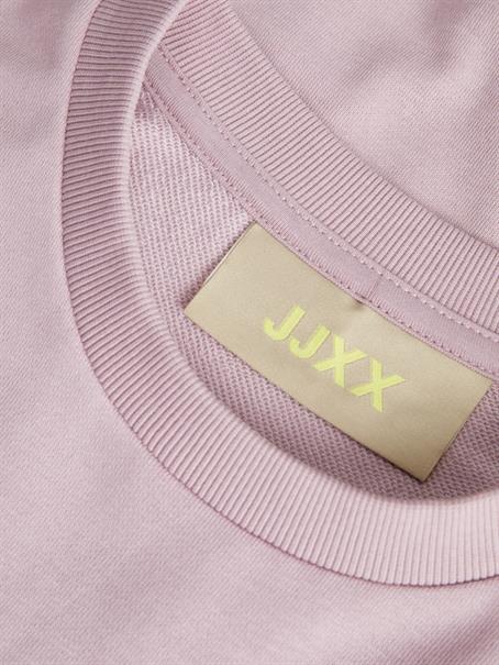 JXMERLE SPRING RLX SHORT LS CREW SWT LN mauve shadows