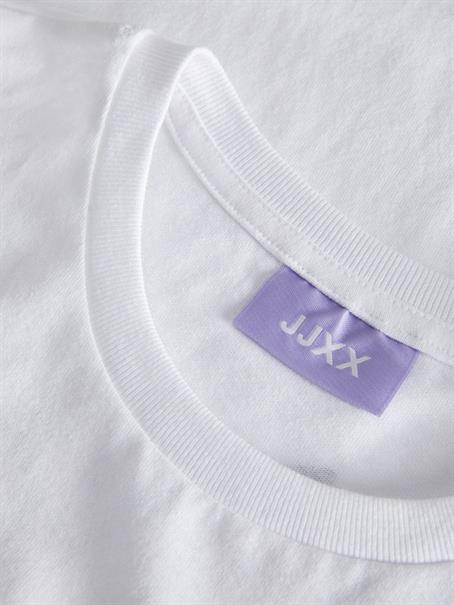 JXMILLOW LOOSE SS TEE JRS bright white2