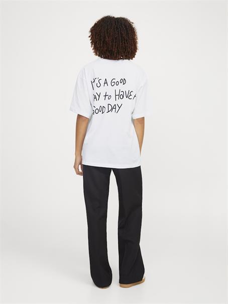 JXMILLOW LOOSE SS TEE JRS bright white2