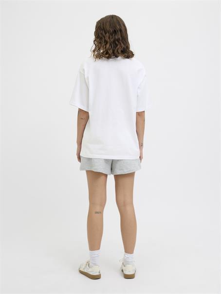 JXMILLOW LOOSE SS TEE JRS bright white3