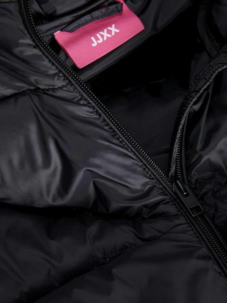 JXNORA LIGHTWEIGHT LONG VEST OTW black