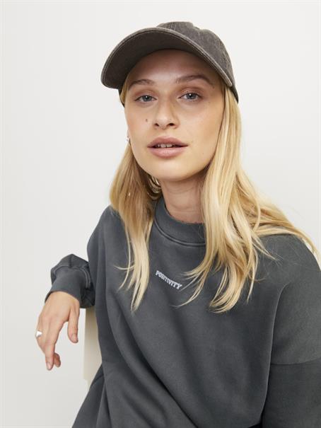 JXSANDRA RLX LS WASH CREW SWT black