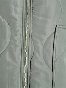 JXSERENA MID QUILTED JACKET OTW SN sea spray