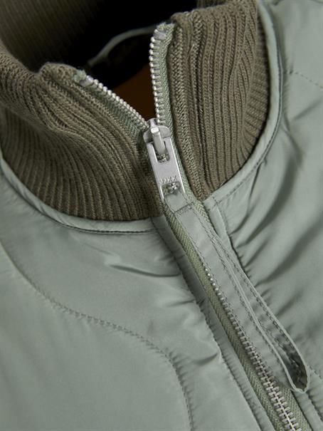 JXSERENA MID QUILTED JACKET OTW SN sea spray