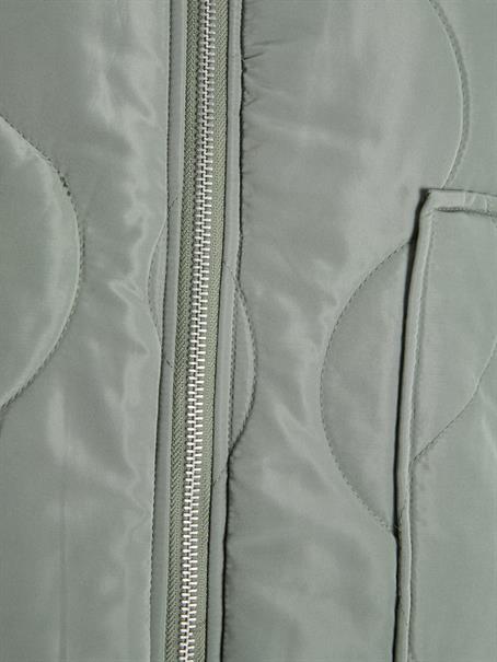 JXSERENA MID QUILTED JACKET OTW SN sea spray