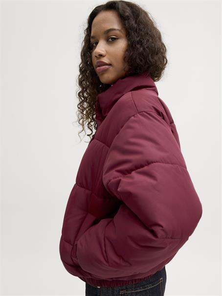 JXTRACY PUFFER JACKET OTW LN cabernet