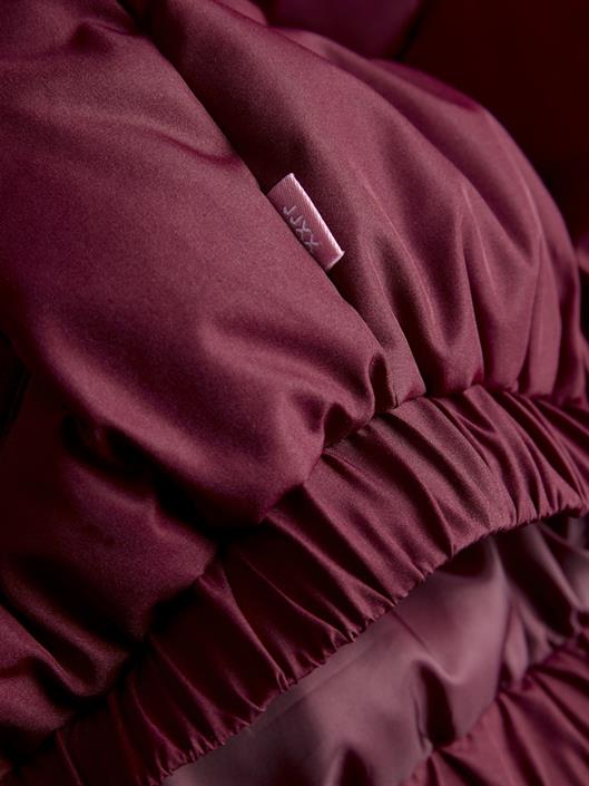 jxtracy-puffer-jacket-otw-ln-cabernet