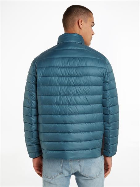 K10K108291 foamy ocean