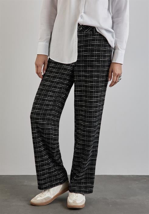 karierte-bouclé-hose-black
