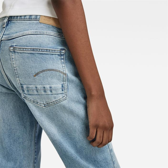 kate-boyfriend-wmn-light-indigo-aged