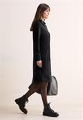 Kleid mit Kapuze black