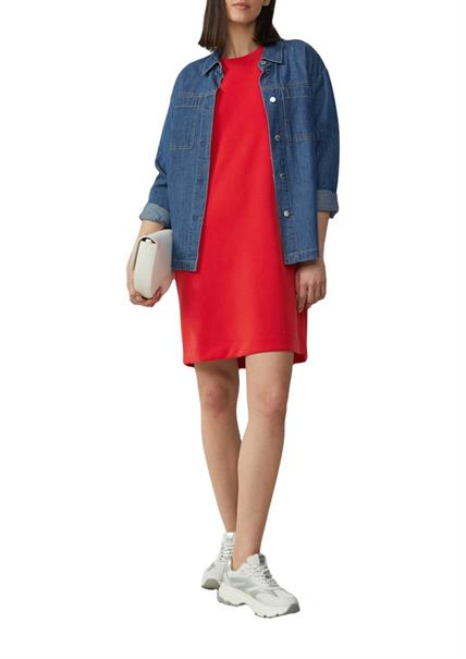 Kleid rot