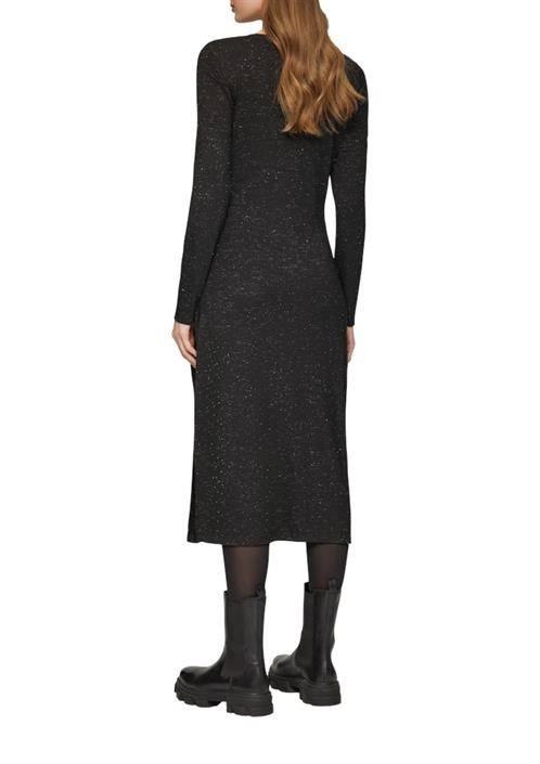 kleid-schwarz