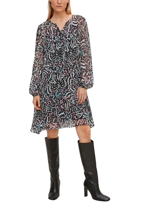 kleid-schwarz