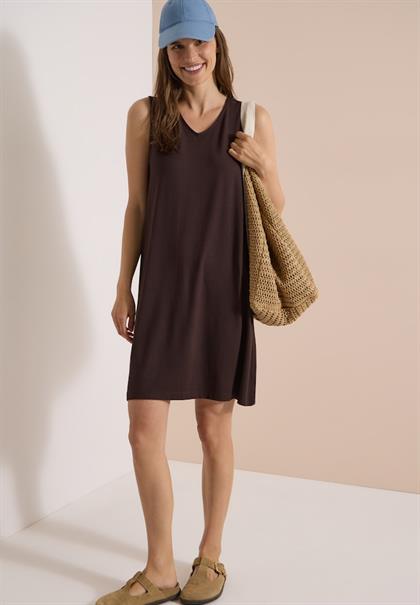 Knielanges Jerseykleid mit V-Neck brown cacao