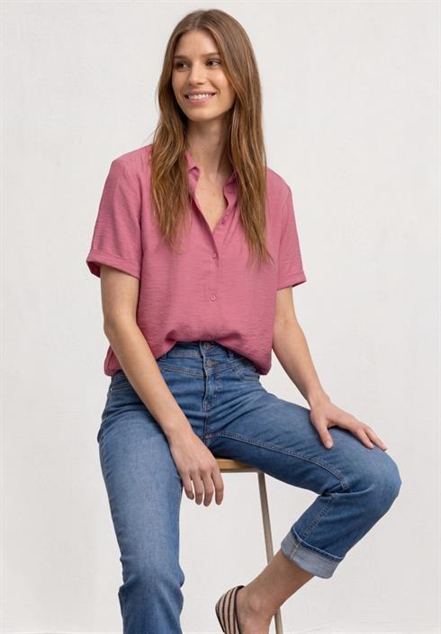 kurzarm-hemdbluse-in-unifarbe-blush-berry