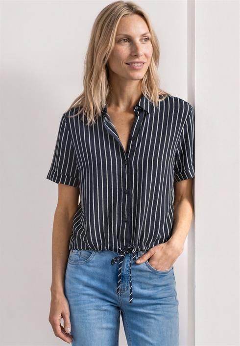 kurzarm-hemdbluse-mit-streifenmuster-darkest-blue