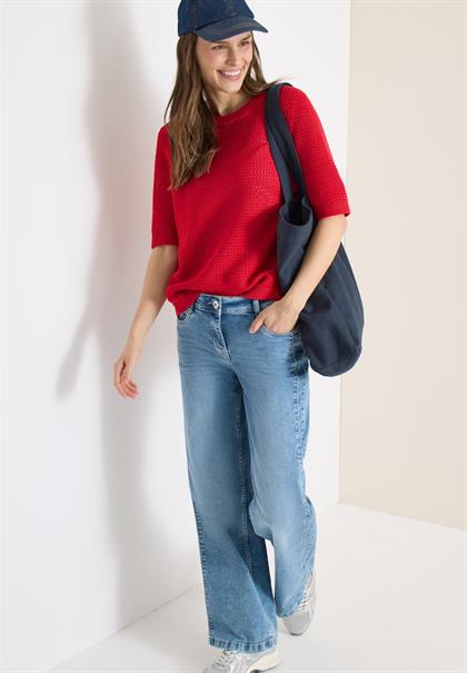 Kurzarm Pullover mit Struktur glazed apple red