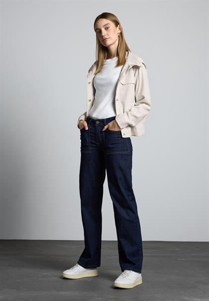 Kurze Jacke mit Kapuze smooth sand beige
