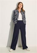 Kurze Jacke mit Print universal blue