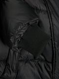 Kurze Pufferjacke black