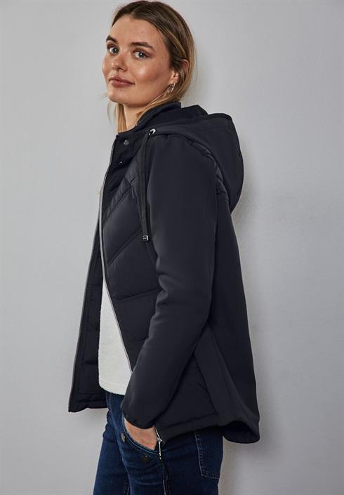 kurze-softshelljacke-gravity-blue