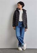 Kurze Steppjacke black