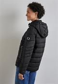 Kurze Steppjacke black
