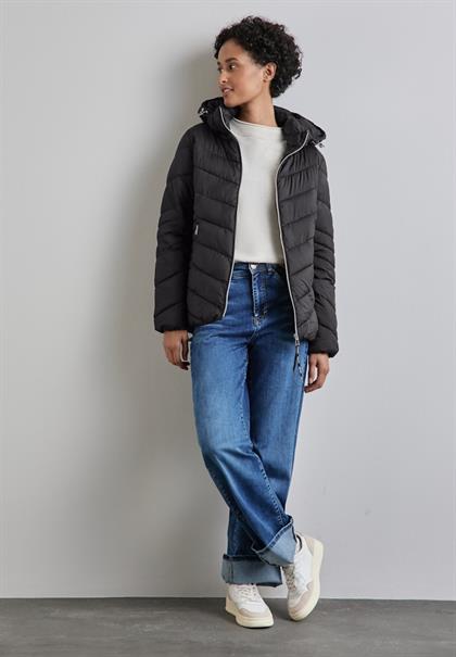 Kurze Steppjacke black