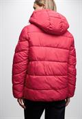 Kurze Steppjacke carpet red