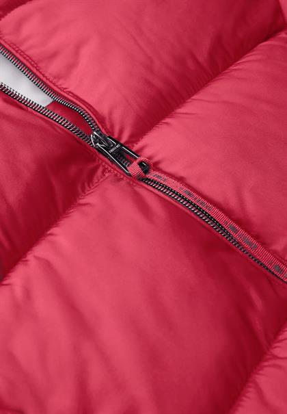 Kurze Steppjacke carpet red